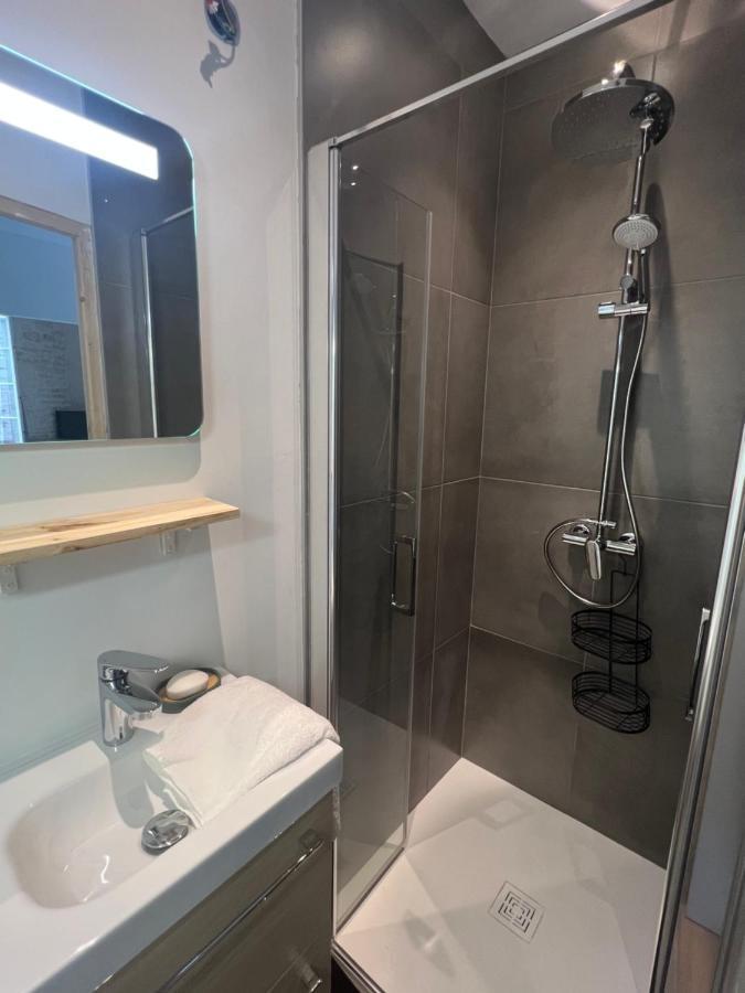 Le Bjorn - T1 chaleureux refait à neuf - Centre Apartamento Niort Exterior foto