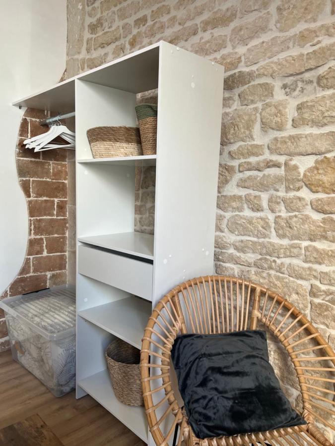 Le Bjorn - T1 chaleureux refait à neuf - Centre Apartamento Niort Exterior foto